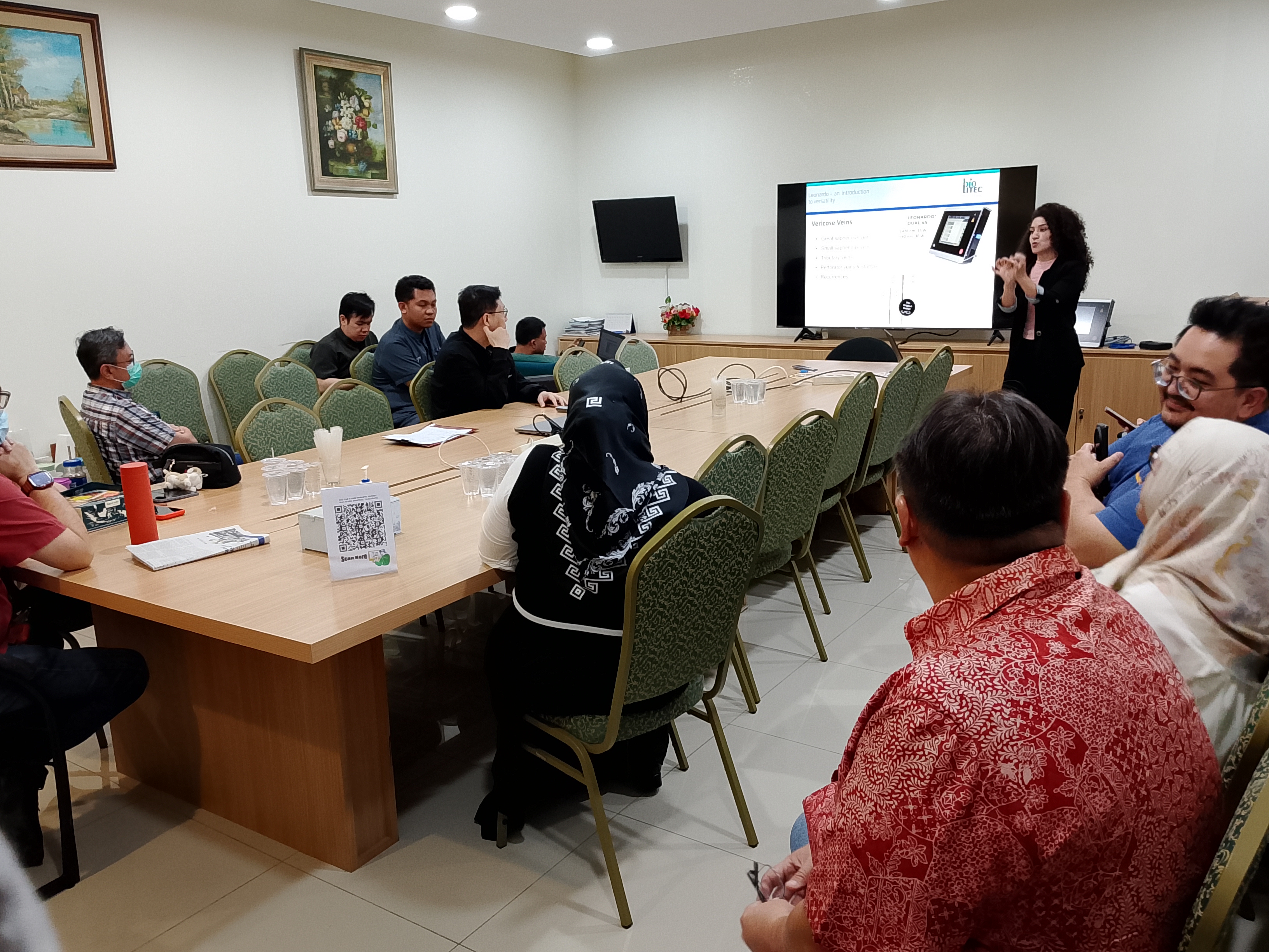 Presentasi produk biolitec kepada tenaga kesehatan